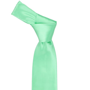 Knot on a bright mint tie