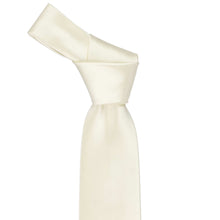 Load image into Gallery viewer, Knot on an ivory necktie