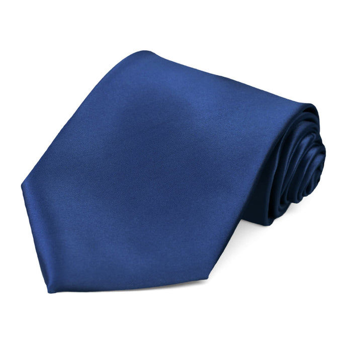 Men's necktie in a dark admiral navy blue color