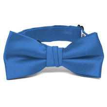 Load image into Gallery viewer, Boys&#39; Blue Premium Bow Tie