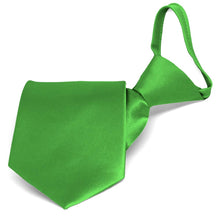 Load image into Gallery viewer, Grass Green Solid Color Zipper Tie
